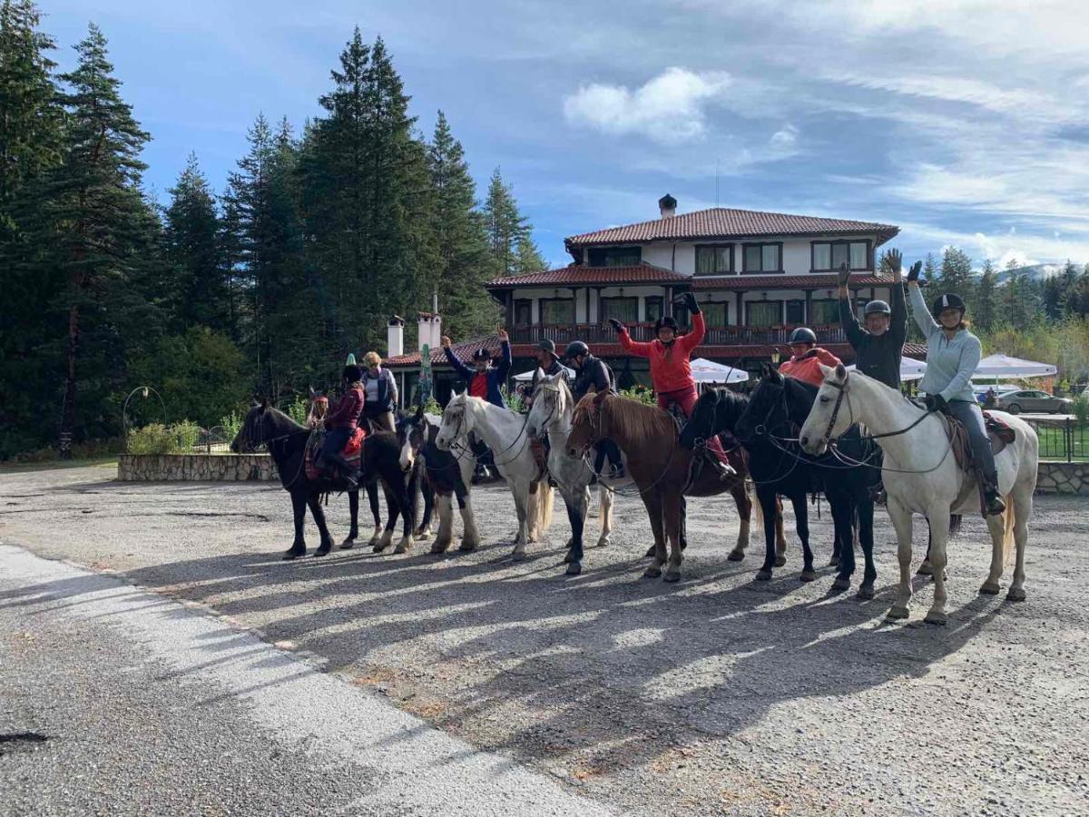 St.George Hotel Govedartsi Eksteriør bilde